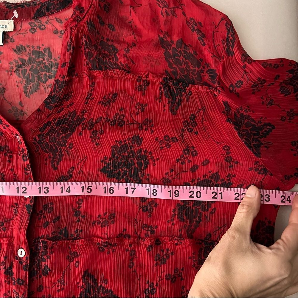 Sundance Elodie Red Black Floral Tiered Blouse Tunic Top XL Sheer Button - Picture 8 of 8